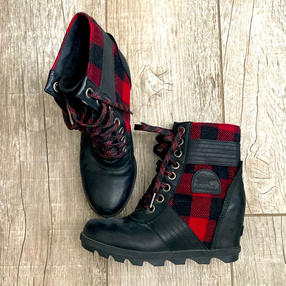 Sorel Joan of Arctic leather wedge red black plaid booties boots